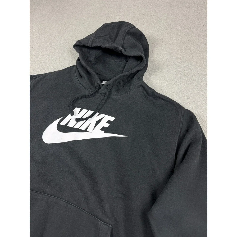 Nike men sportswear